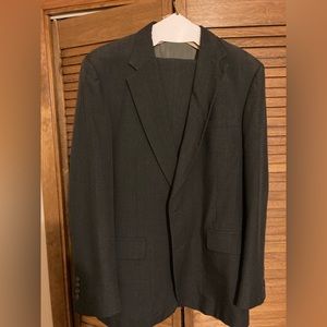 Mens Stafford 2 piece suit, charcoal grey, 42L